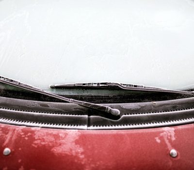 windshield-4735813_640